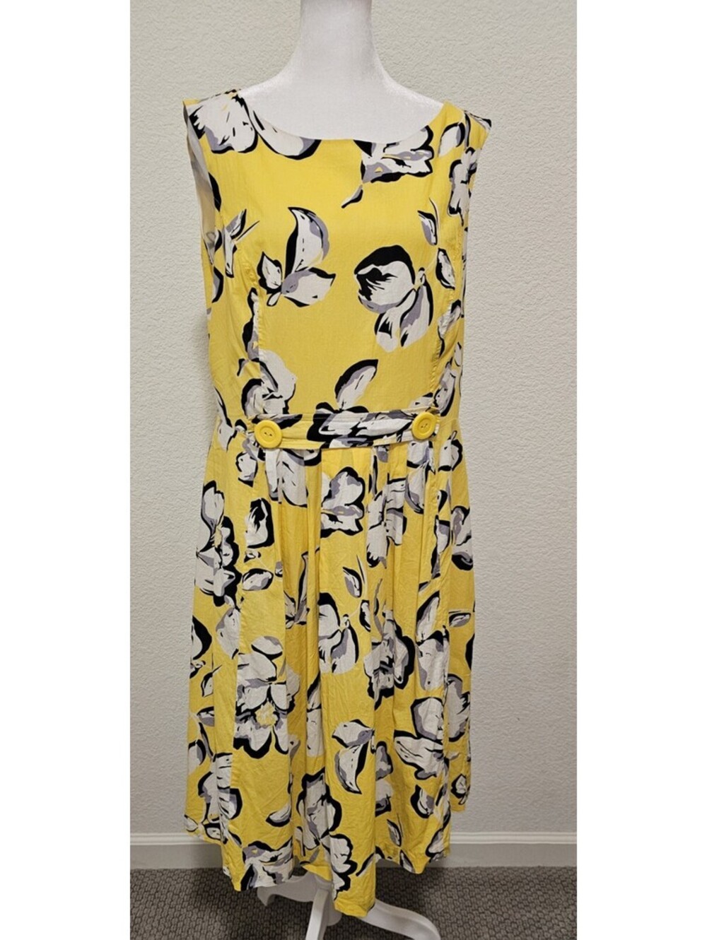 Robbie Bee Dress Black Yellow Floral Print Sleeveless Size 14